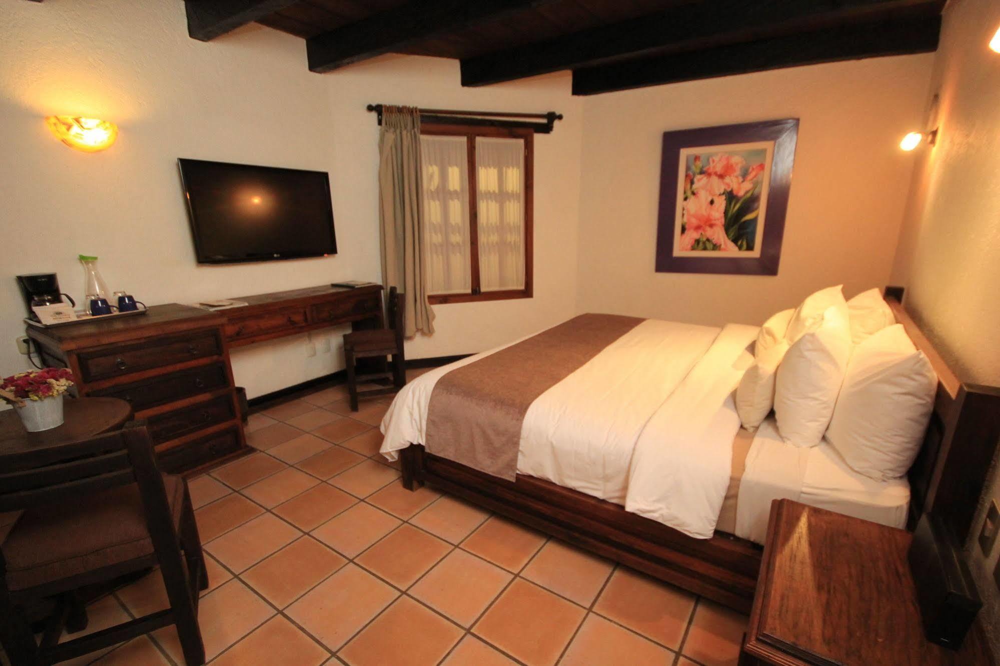 Docecuartos Hotel Сан-Кристобаль-де-Ла-Касас Экстерьер фото
